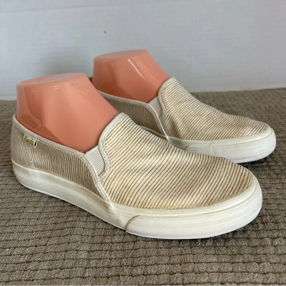 Keds Slip On Shoes size 7.0 - Picture 2 of 14